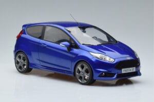 Ford Fiesta ST Mk7 Синьо Otto 1:18 OT403 Смола — снимка 4 от 6