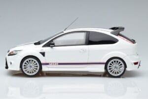 Ford Focus RS Mk2 Le Mans Бял Otto 1:18 OT1009 Смола — снимка 3 от 6