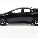 Ford Focus RS Mk3 Черен Otto 1:18 - image 3 of 8