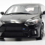 Ford Focus RS Mk3 Черен Otto 1:18 - image 6 of 8