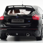 Ford Focus RS Mk3 Черен Otto 1:18 - image 7 of 8
