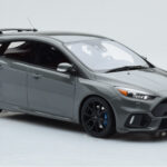 Ford Focus RS Mk3 Stealth Сив Otto 1:18 - image 4 of 6