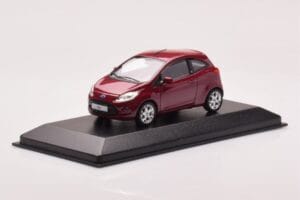 Ford Ka Mk2 Лилав Minichamps 1:43 433088202 Метал — снимка 2 от 4