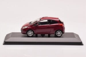 Ford Ka Mk2 Лилав Minichamps 1:43