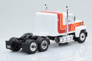 Ford LTL 9000 Бял Червен Оранжев IXO 1:43 TR094 Метал — снимка 2 от 5