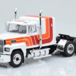 Ford LTL 9000 Бял Червен Оранжев IXO 1:43