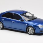 Ford Mondeo ST220 Performance Син Otto 1:18 - image 4 of 6