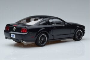 Ford Mustang GT S197 Bullitt AUTOart 1:18 73067 Метал — снимка 3 от 7