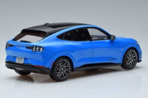 Ford Mustang Mach-E GT Performance Син Otto 1:18 OT414 Смола — снимка 2 от 6