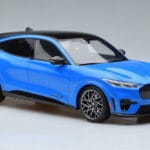 Ford Mustang Mach-E GT Performance Син Otto 1:18 OT414 Смола - image 4 of 6