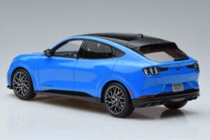 Ford Mustang Mach-E GT Performance Син Otto 1:18 OT414 Смола — снимка 5 от 6