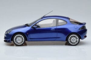 Ford Puma Син Otto 1:18 OT428 Смола — снимка 3 от 6