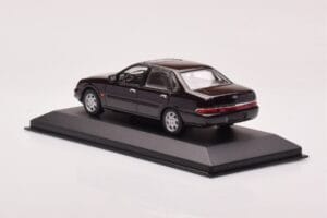 Ford Scorpio Черен Minichamps 1:43 430084001 Метал — снимка 3 от 4