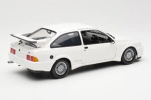 Ford Sierra RS RHD Бял Minichamps 1:18 150084070 Метал — снимка 3 от 8