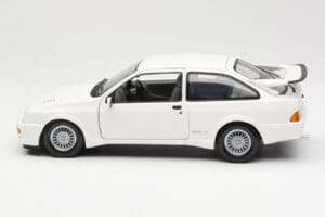 Ford Sierra RS RHD Бял Minichamps 1:18 150084070 Метал — снимка 4 от 8