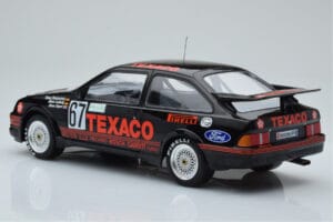 Ford Sierra RS500 Cosworth Texaco #67 K. Ludwig / K. Niedzwiedz / S. Soper 24 Hours of Nurburgring Winner 1987 IXO 1:18 18RMC — снимка 5 от 6
