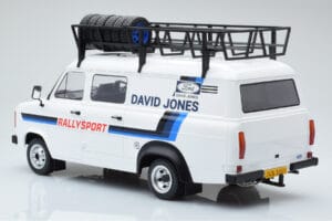Ford Transit Mk2 Van Team David Jones Rally Assistance IXO 1:18 18RMC033XE Метал — снимка 5 от 6