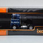 Freightliner COE Син Бял IXO 1:43 - image 4 of 4