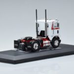 Freightliner COE Бял IXO 1:43 TR128 - image 2 of 6