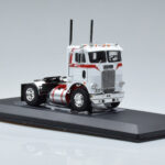 Freightliner COE Бял IXO 1:43 TR128 - image 4 of 6
