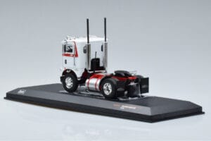 Freightliner COE Бял IXO 1:43 TR128 Метал — снимка 5 от 6