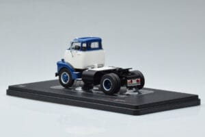 GMC 950 COE Синьо Бяло IXO 1:43 TR150 Метал — снимка 5 от 6