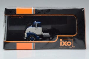 GMC 950 COE Синьо Бяло IXO 1:43 TR150 Метал — снимка 6 от 6