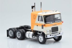 GMC Astro 95 Бежов Бял IXO 1:43 TR167 Метал — снимка 3 от 5