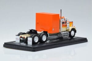 GMC General Оранжев IXO 1:43 TR129 Метал — снимка 2 от 6
