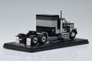 GMC General Сребрист Черен IXO 1:43 TR117 Метал — снимка 2 от 6