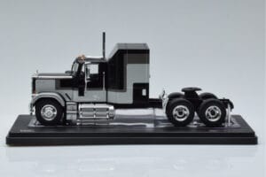 GMC General Сребрист Черен IXO 1:43 TR117 Метал — снимка 3 от 6