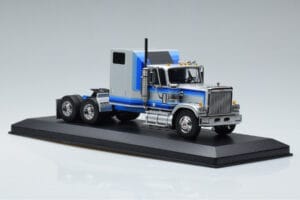 GMC General Сребрист IXO 1:43 TR079 Метал — снимка 4 от 6
