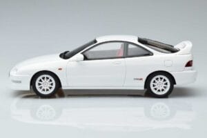 Honda Integra DC2 Euro Spec Бял Otto 1:18 OT974 Смола — снимка 3 от 6