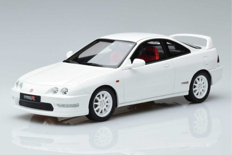 Honda Integra DC2 Euro Spec Бял Otto 1:18 OT974 Смола