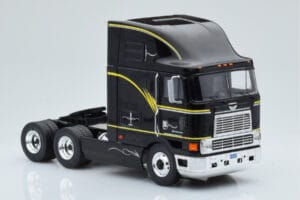 International Eagle Cabover Черен IXO 1:43 TR169 Метал — снимка 3 от 5