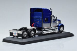 International Lonestar Син IXO 1:43 TR118 Метал — снимка 2 от 6