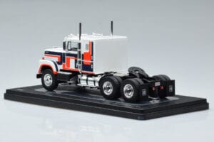 International Transtar 4300 Бял IXO 1:43 TR153 Метал — снимка 5 от 6