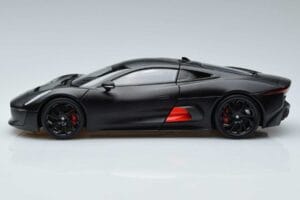 Jaguar C-X75 Черен Almost Real 1:18 810605 Метал — снимка 4 от 7