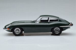 Jaguar E-Type Series 1 British Racing Зелен KK-Scale 1:18 KKDC180431 Метал — снимка 3 от 6