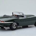 Jaguar E-Type Series 1 Roadster Зелен KK-Scale 1:18 - image 2 of 6
