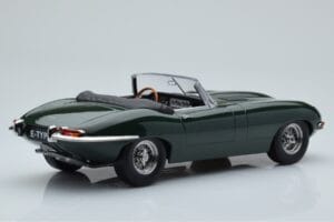 Jaguar E-Type Series 1 Roadster Зелен KK-Scale 1:18 KKDC180481 Метал — снимка 2 от 6
