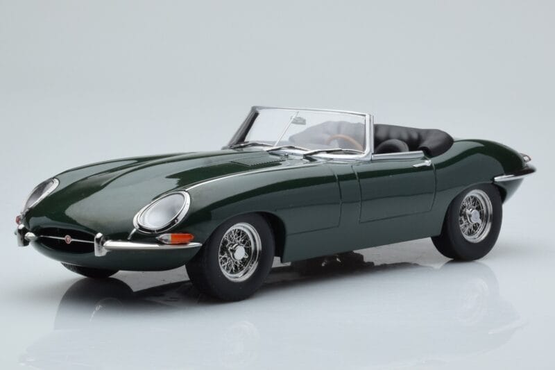 Jaguar E-Type Series 1 Roadster Зелен KK-Scale 1:18