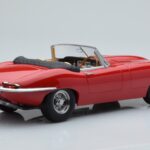 Jaguar E-Type Series 1 Roadster Червен KK-Scale 1:18 - image 2 of 6