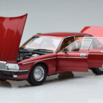 Jaguar XJ6 XJ40 Flamenco Червен Almost Real 1:18 - image 2 of 11
