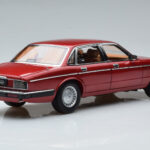 Jaguar XJ6 XJ40 Flamenco Червен Almost Real 1:18 - image 3 of 11