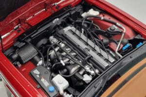Jaguar XJ6 XJ40 Flamenco Червен Almost Real 1:18 810541 Метал — снимка 8 от 11