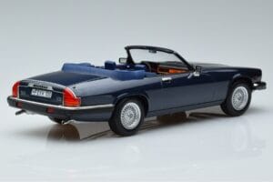 Jaguar XJS V12 Кабриолет Син Металик Лимитирана Серия Norev 1:18 182636 Метал — снимка 2 от 6