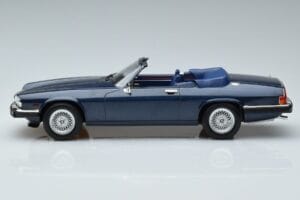 Jaguar XJS V12 Кабриолет Син Металик Лимитирана Серия Norev 1:18 182636 Метал — снимка 3 от 6