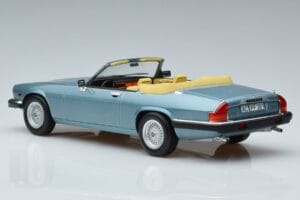 Jaguar XJS V12 Кабриолет Светлосин Металик Norev 1:18 182635 Метал — снимка 5 от 6