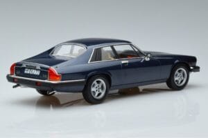 Jaguar XJS V12 Син Металик Лимитирана Серия Norev 1:18 182622 Метал — снимка 2 от 6